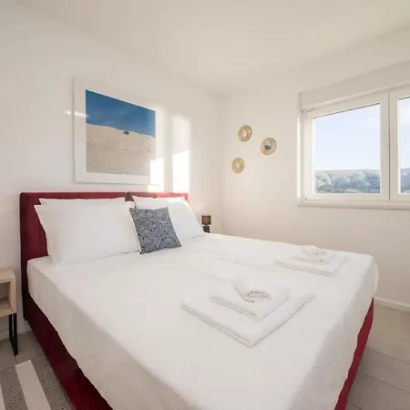 Luxury Bellavista Pag Town